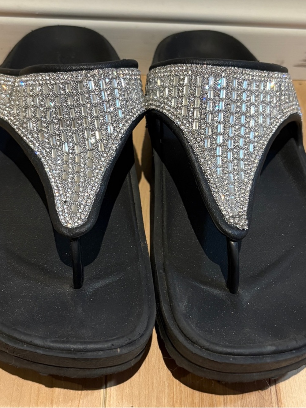 Skechers Black Thong Sandals with Silver Crystal Accents